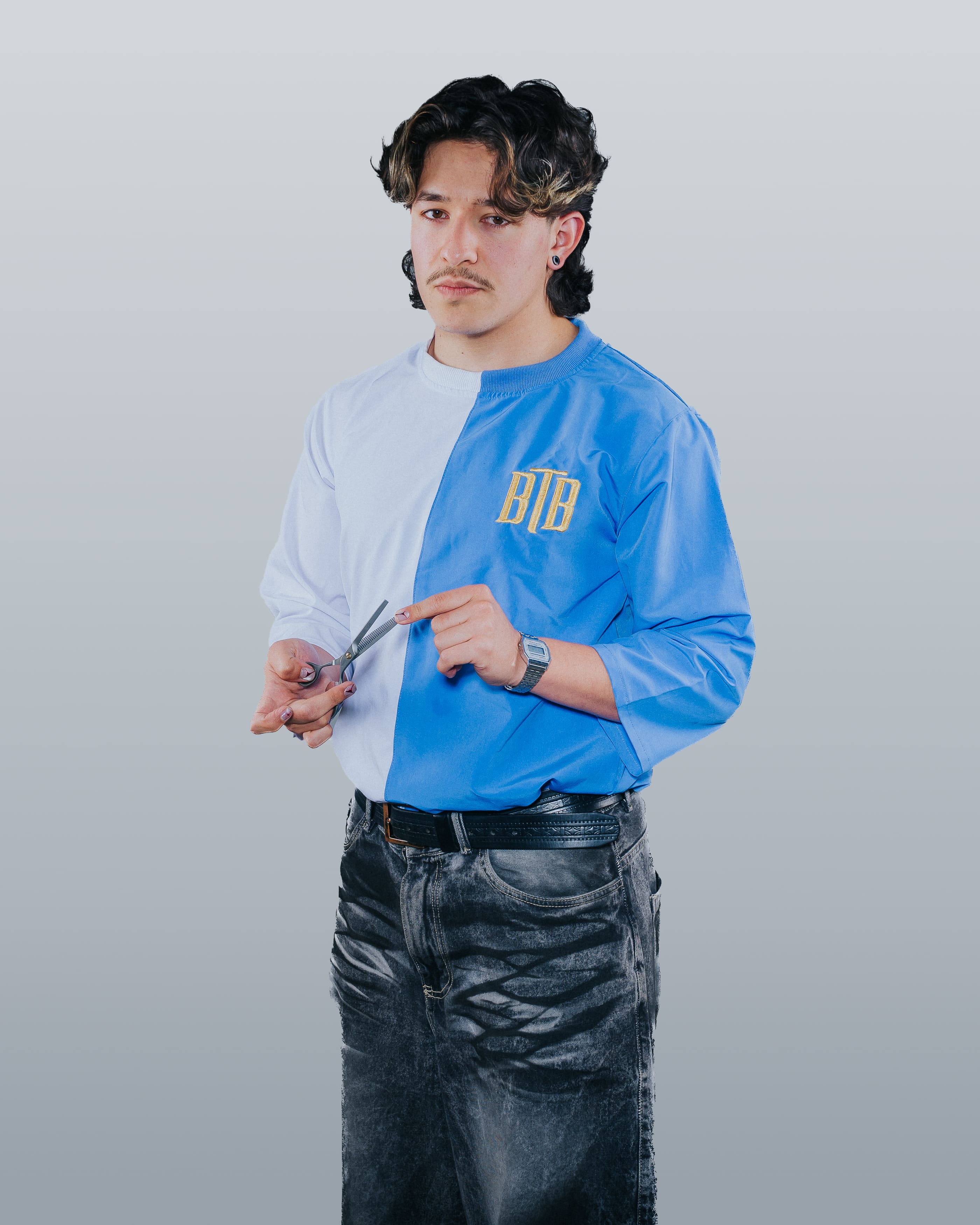 David Romero - Escuela de barberos en Bogotá - Barber Training